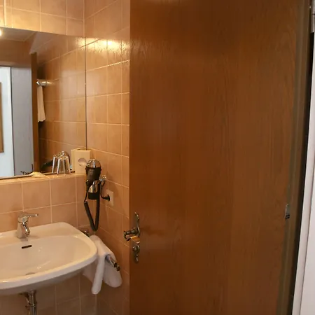 Traube Κωνσταντία