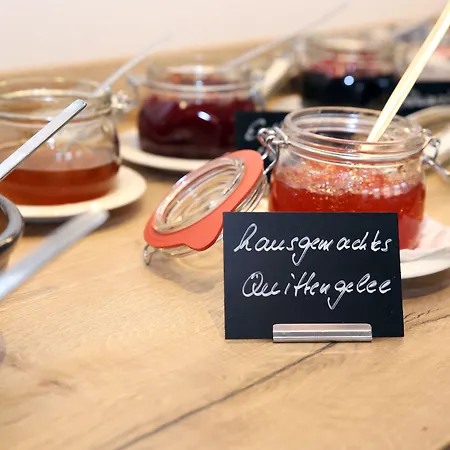 Ξενοδοχείο Traube 3*