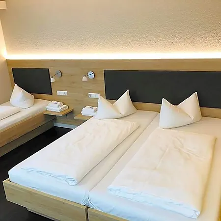 Hotel Traube 3*